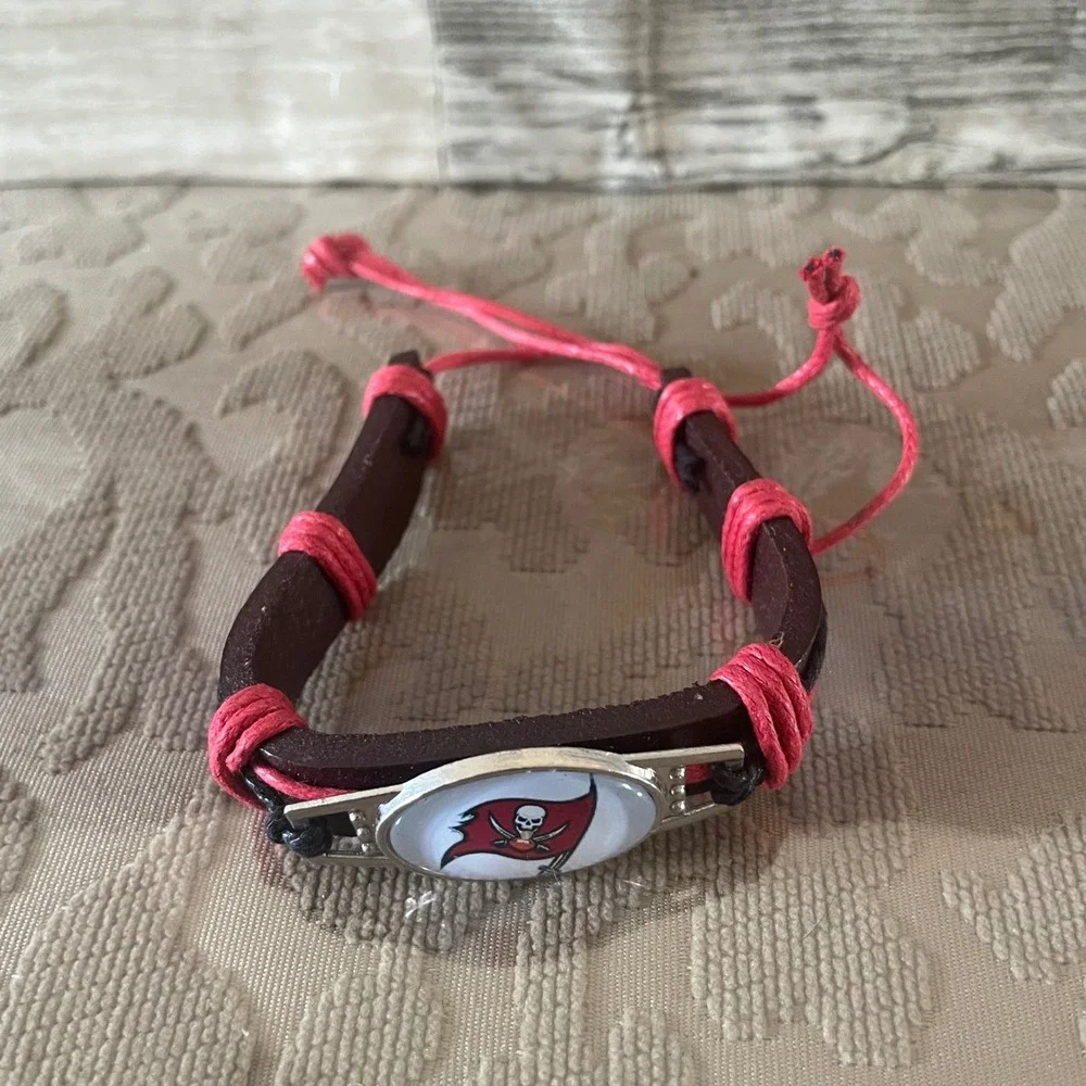 Tampa Bay Buccaneers NFL Leather Cord Adjustable Bracelet Red Brown Logo